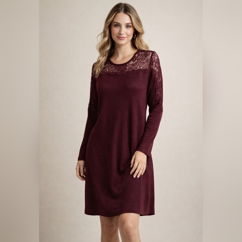 🎄 Maurices Plum Lace Sleeved Dress